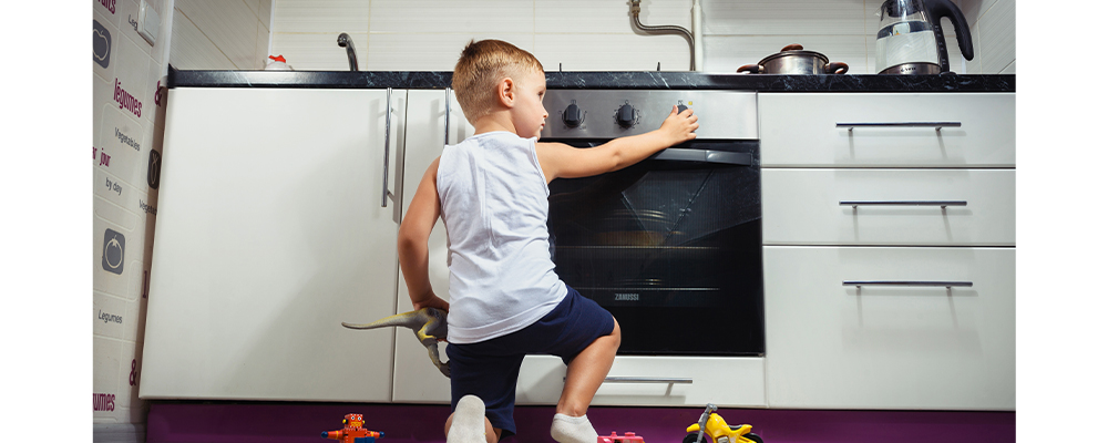 Comment éviter les risques de brûlures chez l'enfant ? - Mutuelle